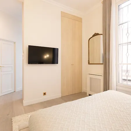 Pick A Flat's In Opera- Rue Saint-george Apartment