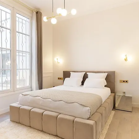 Pick A Flat's In Opera- Rue Saint-george Apartment